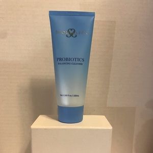 SEOLKLEEN Probiotics Balancing Cleanser. New. Sold Out 3.38 Fl oz